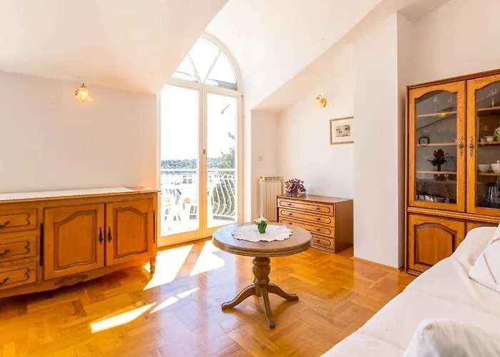 Laura Апартаменты Пула