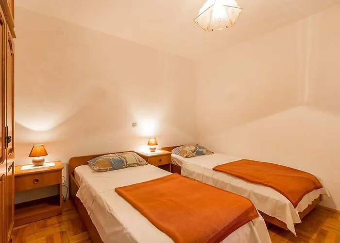 Laura Διαμέρισμα *